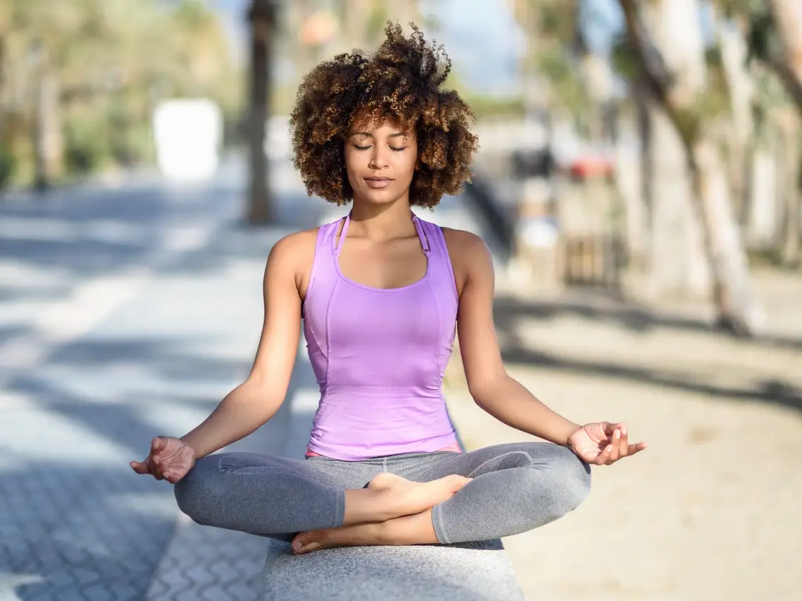 Yoga and meditation, what are the real health benefits of both – Simple  Strong